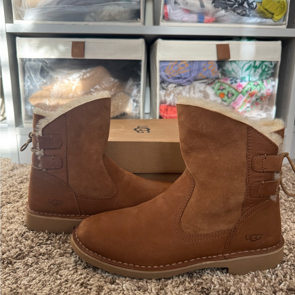 UGG Women’s Chestnut Brown Suede Shearling-Lined Boots